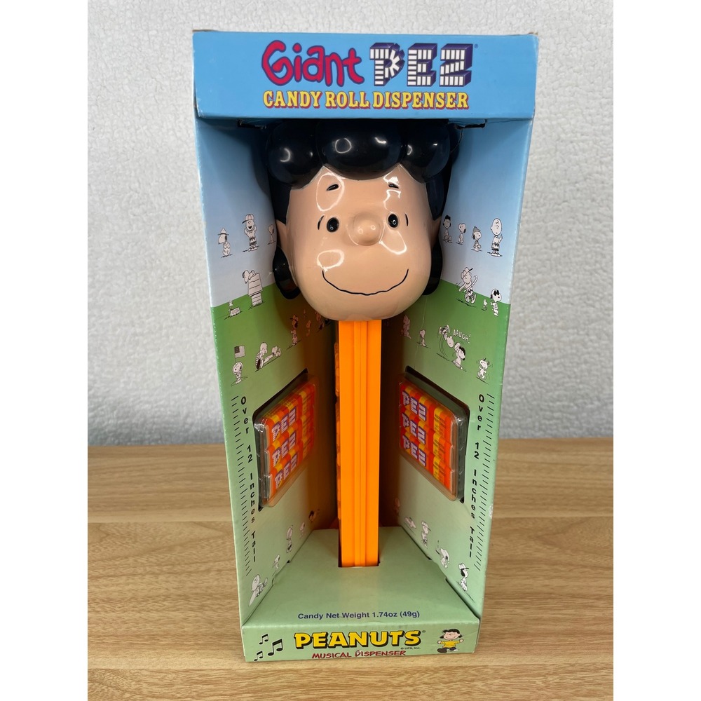 Giant PEZ Peanuts Lucy Musical Candy Roll Dispenser 12 Inch Tall New in Box 2008